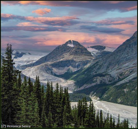 Missing Image: i_0008.jpg - Columbia Icefield in the Rocky Mnts