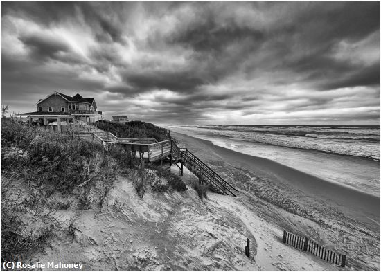 Missing Image: i_0064.jpg - Outer Banks Before the Storm
